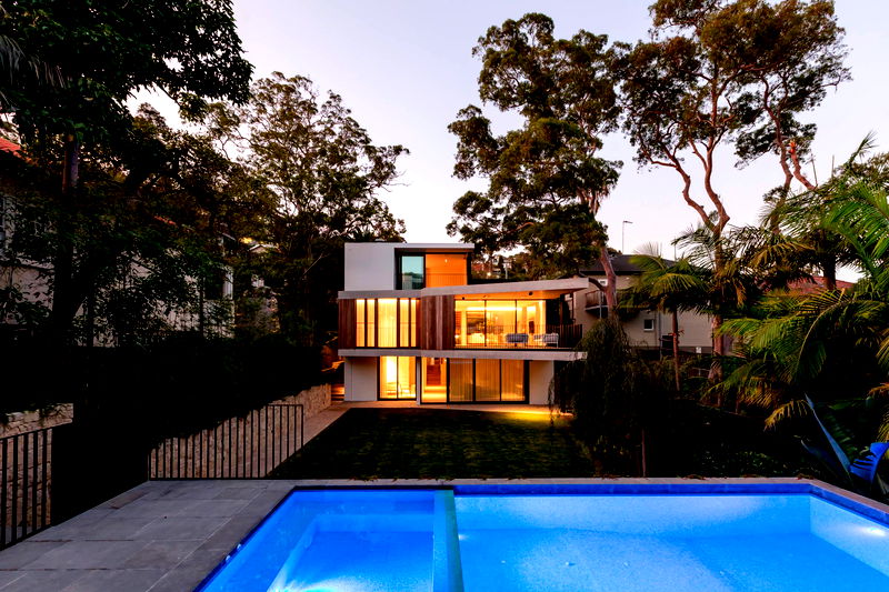 Balmoral Luxury Estate (Walk to Beach)