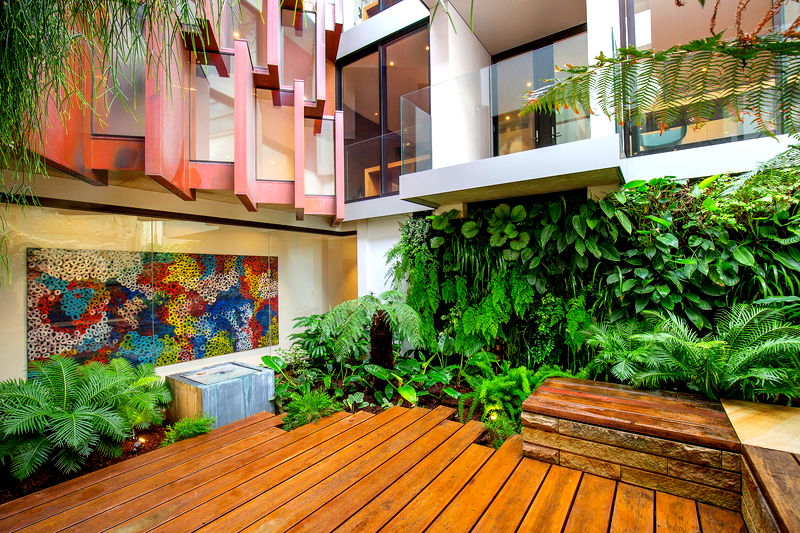 Balmoral Golden Mile Luxe (Heated Pool)