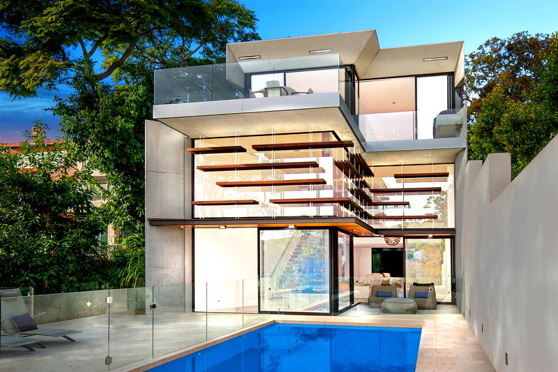 Balmoral Golden Mile Luxe (Heated Pool)