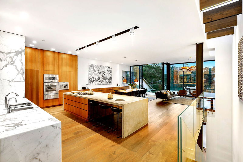 Balmoral Golden Mile Luxe (Heated Pool)