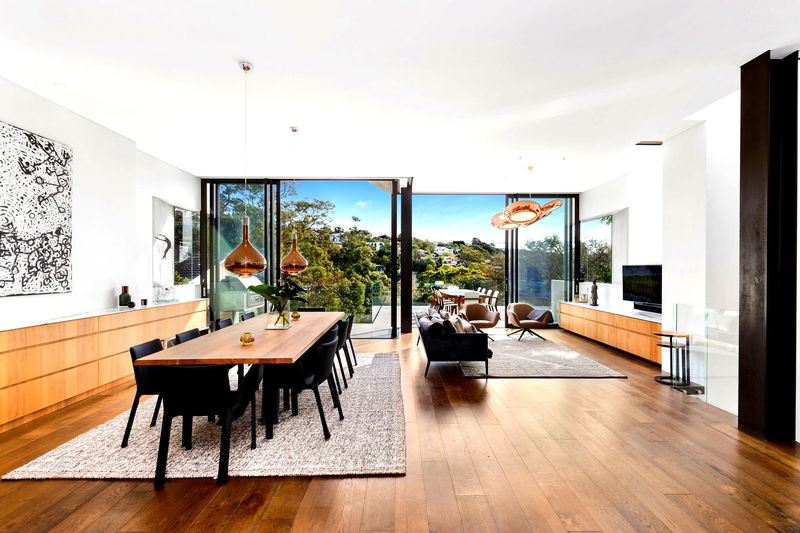 Balmoral Golden Mile Luxe (Heated Pool)