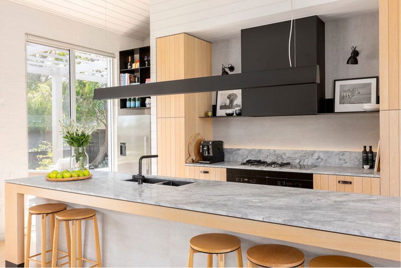 Victoria on Portsea (Solar Heated Pool)