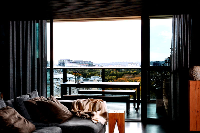 The Melbourne (Stunning city views)