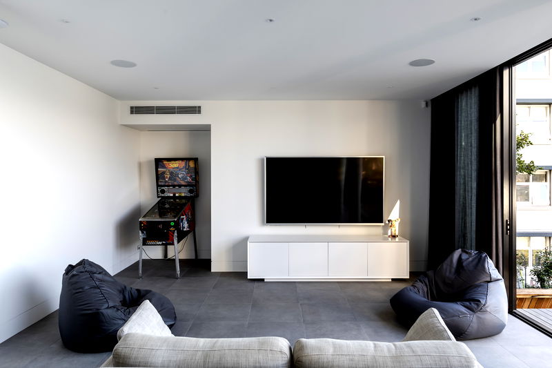 Sutherland (Heated Pool)