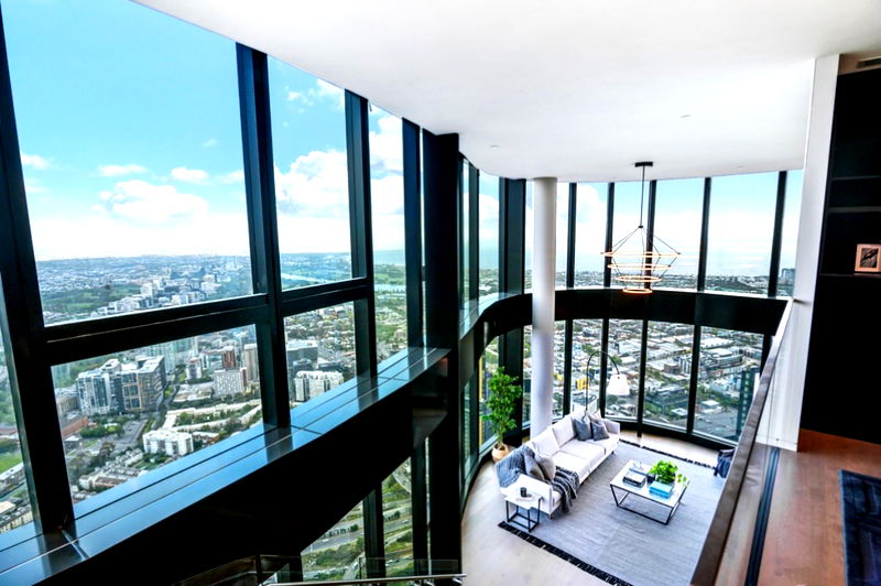 House in the Clouds (With Car Parking)