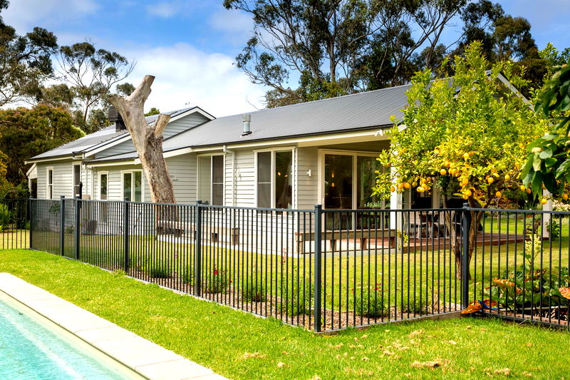 Balnarring Botanical Cottage (Heated Pool)