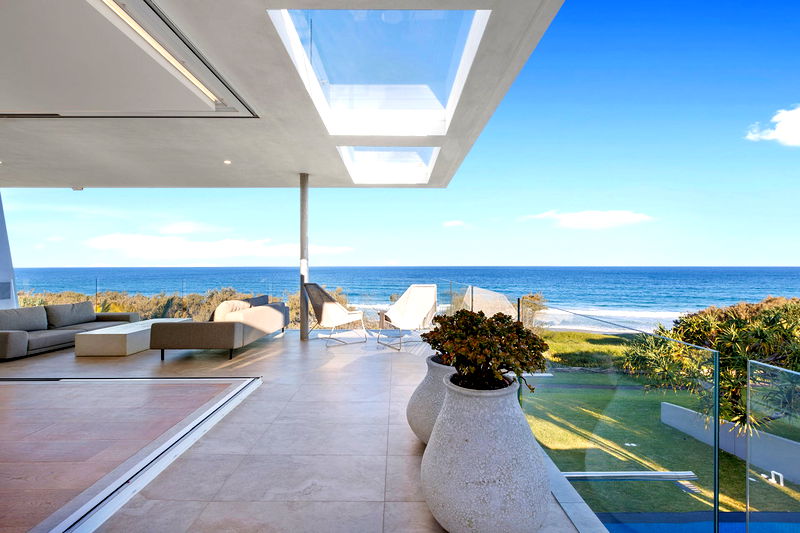 Beaches at Sunrise (Heated Pool)