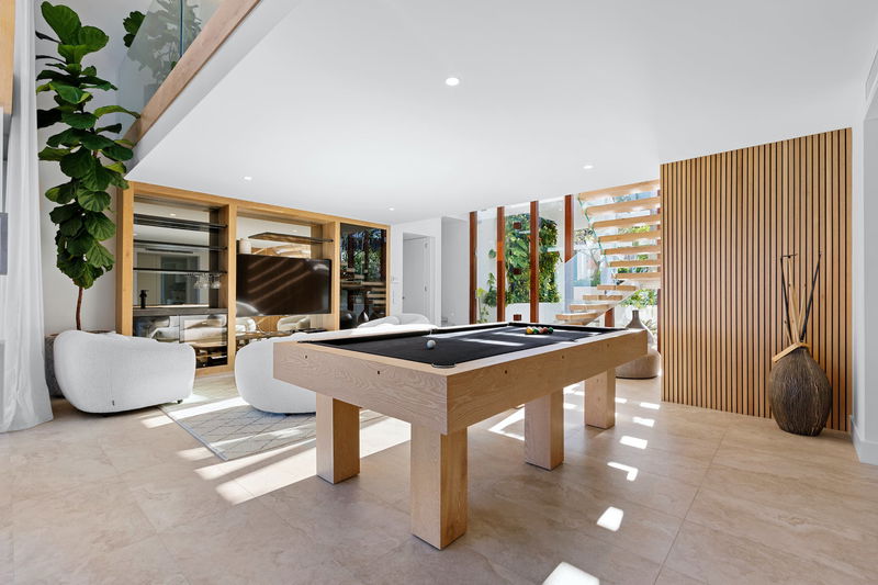 Beaches at Sunrise (Heated Pool)