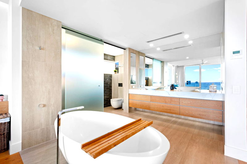 Beaches at Sunrise (Heated Pool)