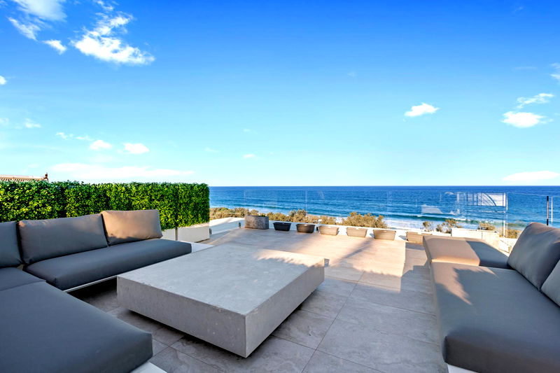 Beaches at Sunrise (Heated Pool)