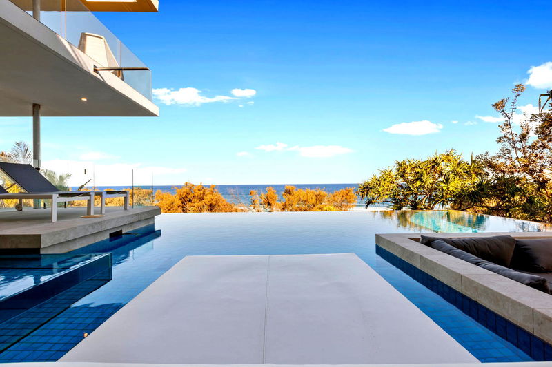 Beaches at Sunrise (Heated Pool)