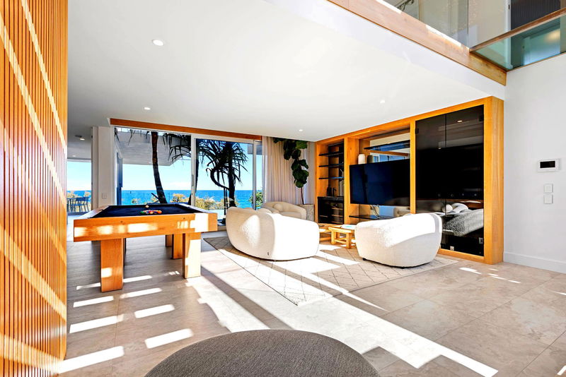 Beaches at Sunrise (Heated Pool)