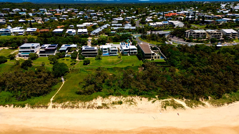 Beaches at Sunrise (Heated Pool)
