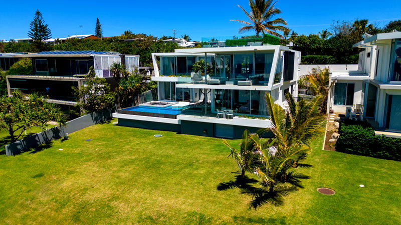 Beaches at Sunrise (Heated Pool)