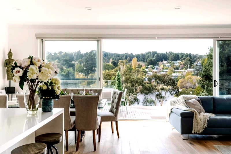 Province Lake House (With Car Parking)