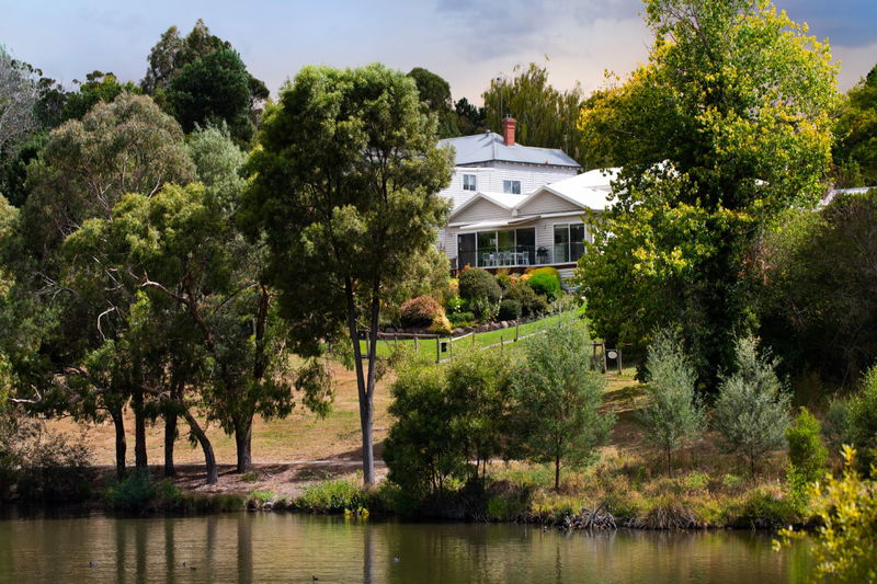 Province Lake House (With Car Parking)
