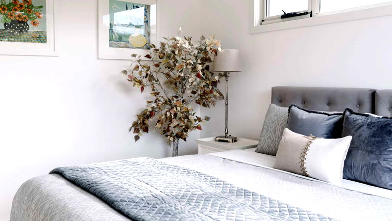 Province Lake House (With Car Parking)