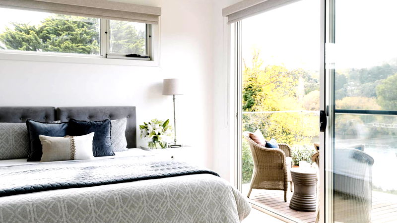 Province Lake House (With Car Parking)