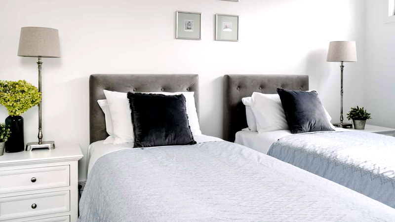 Province Lake House (With Car Parking)