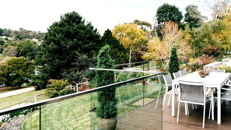 Province Lake House (With Car Parking)