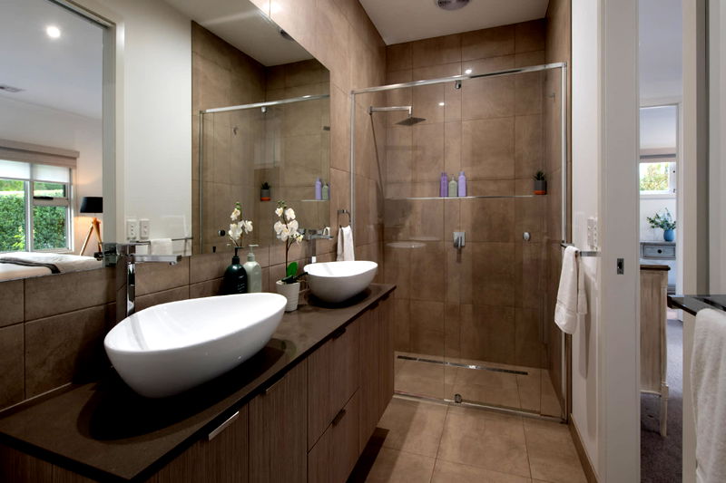 Province Lake House (With Car Parking)