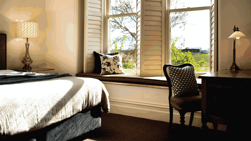 Royal Standard Farm (With Car Parking)