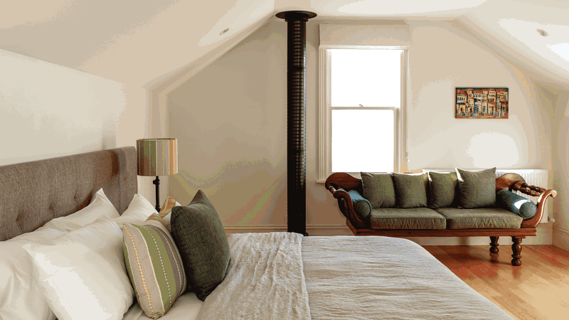 Royal Standard Farm (With Car Parking)