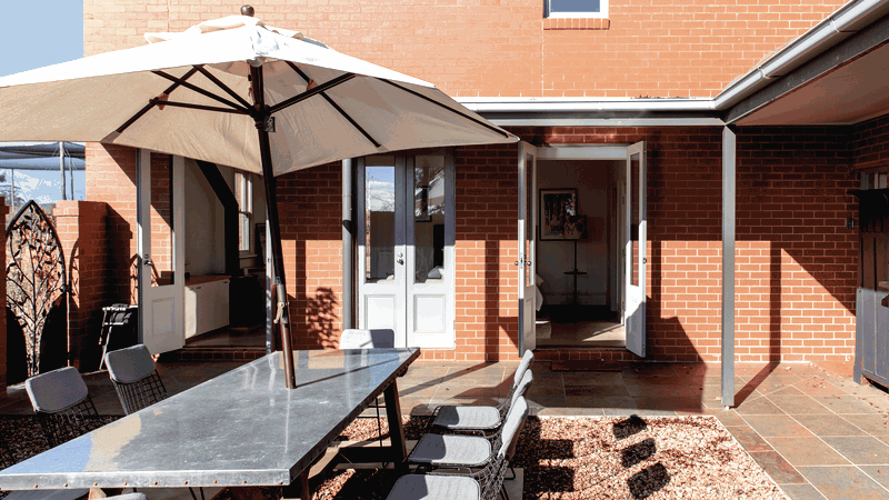 Royal Standard Farm (With Car Parking)