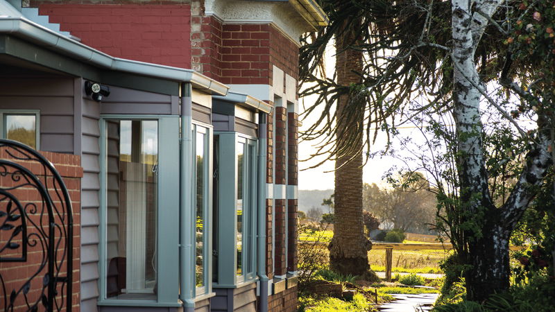 Royal Standard Farm (With Car Parking)