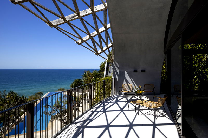 Domic Noosa (Ocean Views)