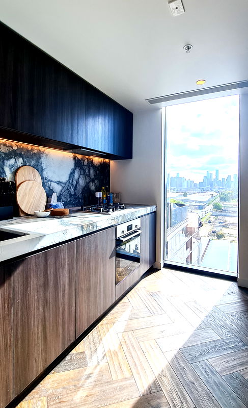 Port Melbourne Penthouse (Heated Pool)