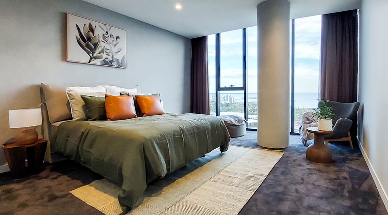 Port Melbourne Penthouse (Heated Pool)