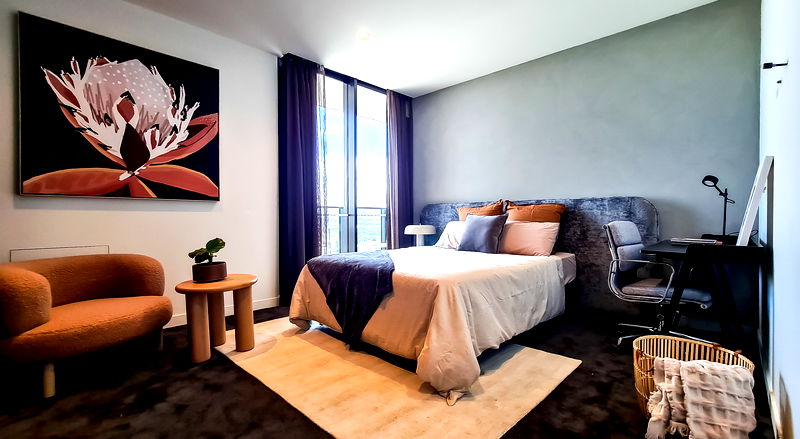 Port Melbourne Penthouse (Heated Pool)