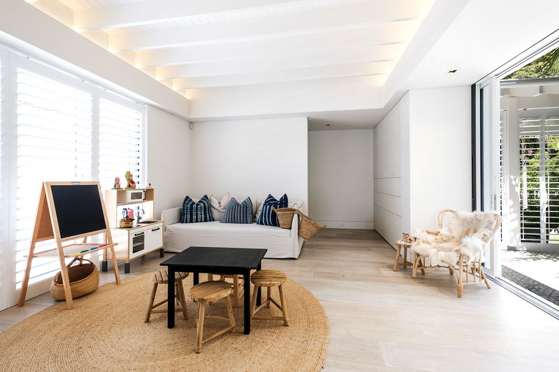 Wagstaffe Tropics (Walk to Beach)