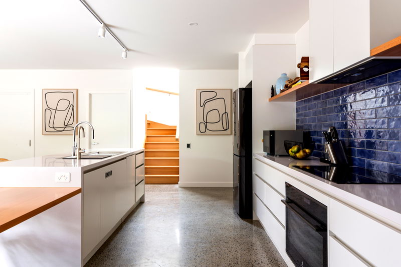 Bali Hi (Walk to Beach)