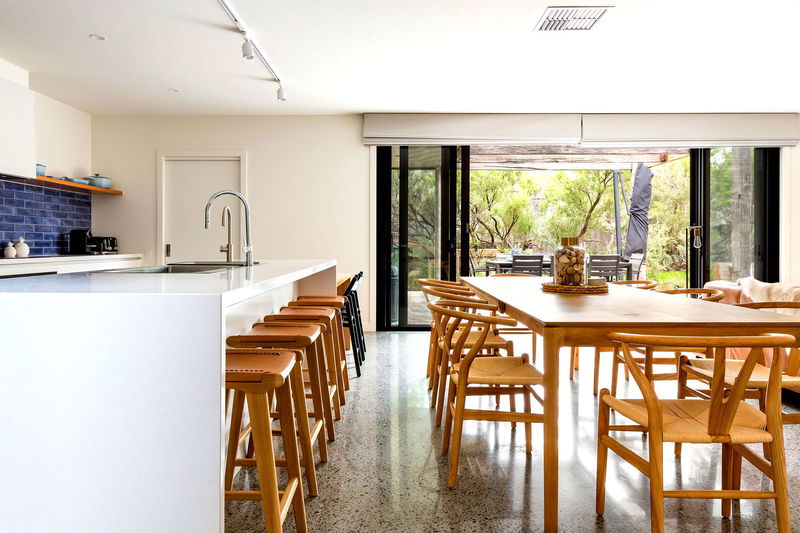 Bali Hi (Walk to Beach)