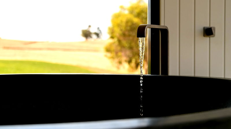 Fassway Farm (Heated Pool)