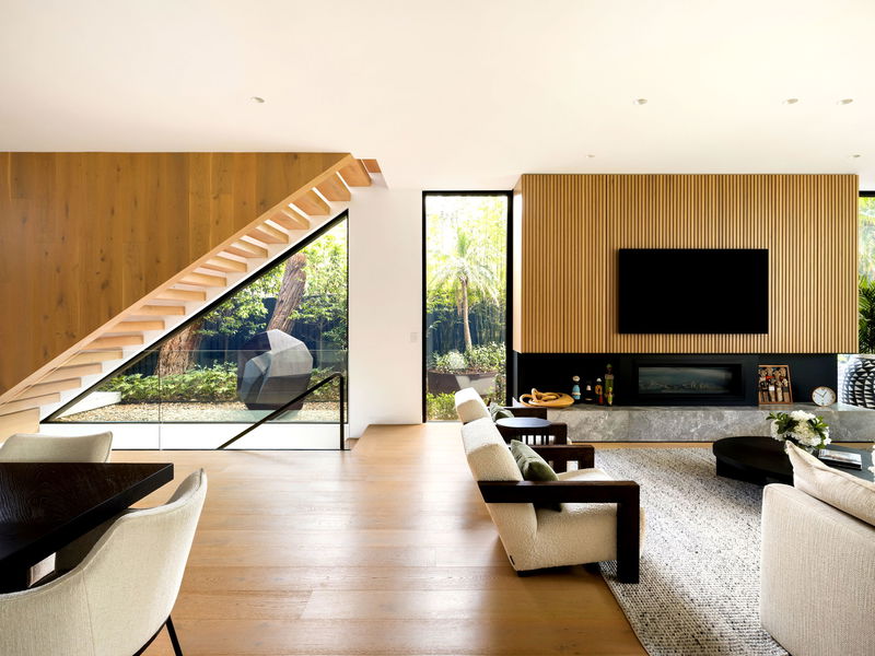 Clifton Modern Luxe (Heated Pool)