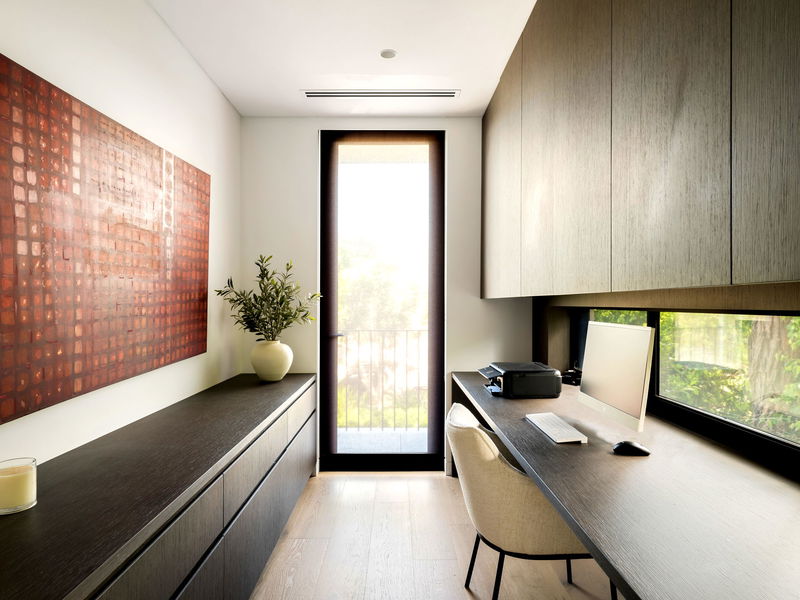 Clifton Modern Luxe (Heated Pool)