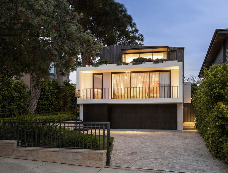 Clifton Modern Luxe (Heated Pool)