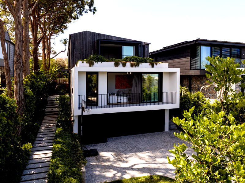 Clifton Modern Luxe (Heated Pool)