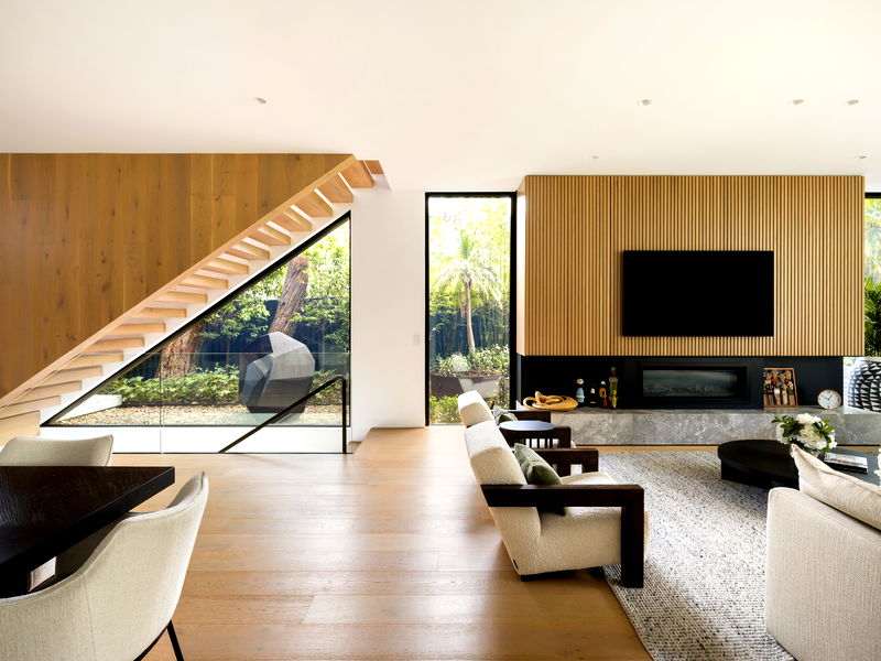 Clifton Modern Luxe (Heated Pool)