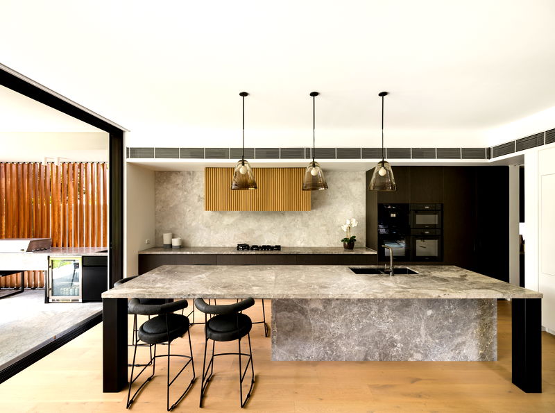 Clifton Modern Luxe (Heated Pool)