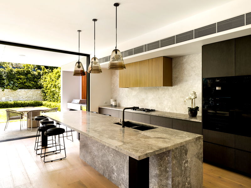 Clifton Modern Luxe (Heated Pool)