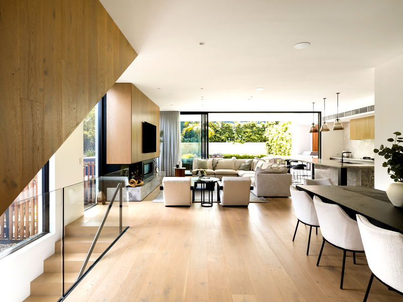 Clifton Modern Luxe (Heated Pool)