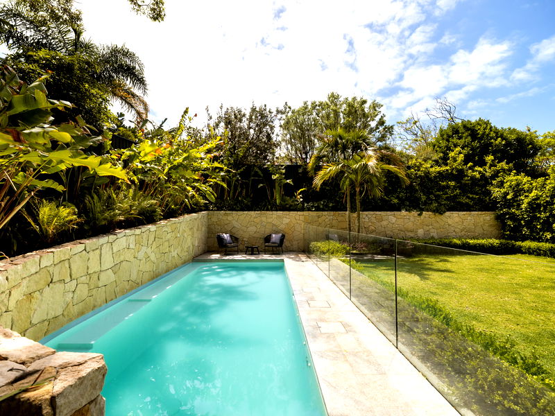 Clifton Modern Luxe (Heated Pool)