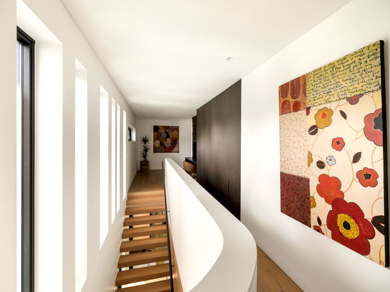 Clifton Modern Luxe (Heated Pool)