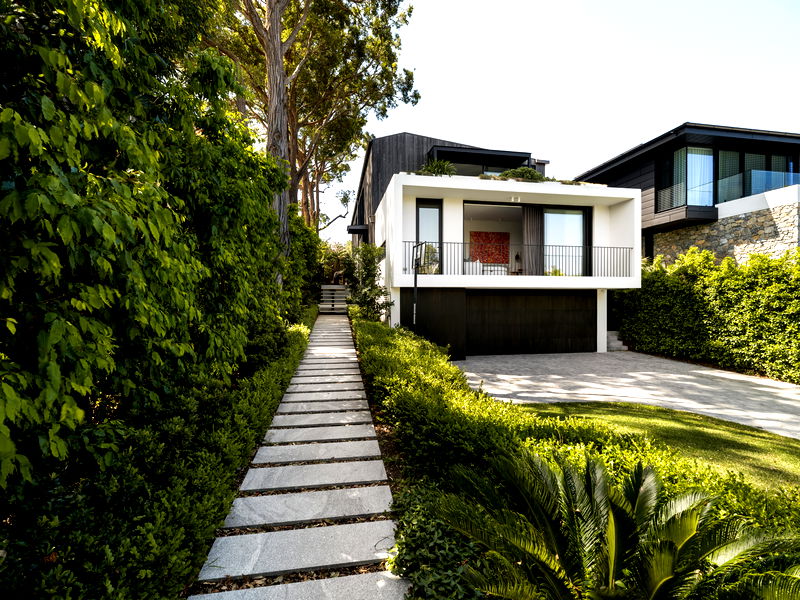 Clifton Modern Luxe (Heated Pool)