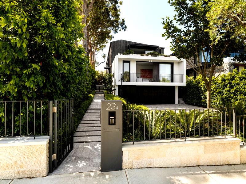 Clifton Modern Luxe (Heated Pool)