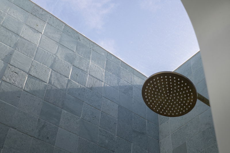 The Marlin (Walk to Beach)